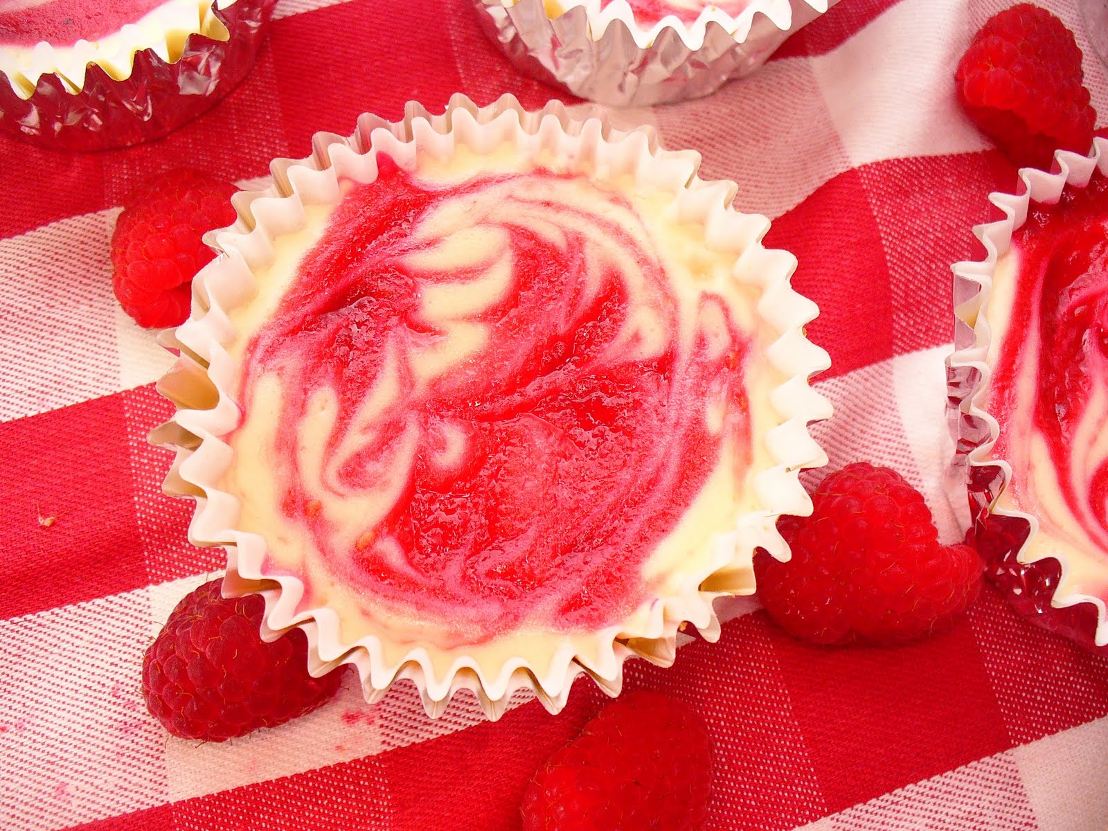 Leenee's Sweetest Delights: Raspberry Marble Cheesecakes