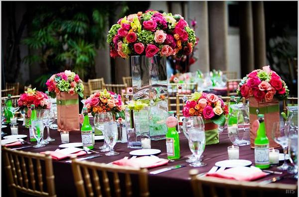to have a long table at your reception it's best if your centerpieces