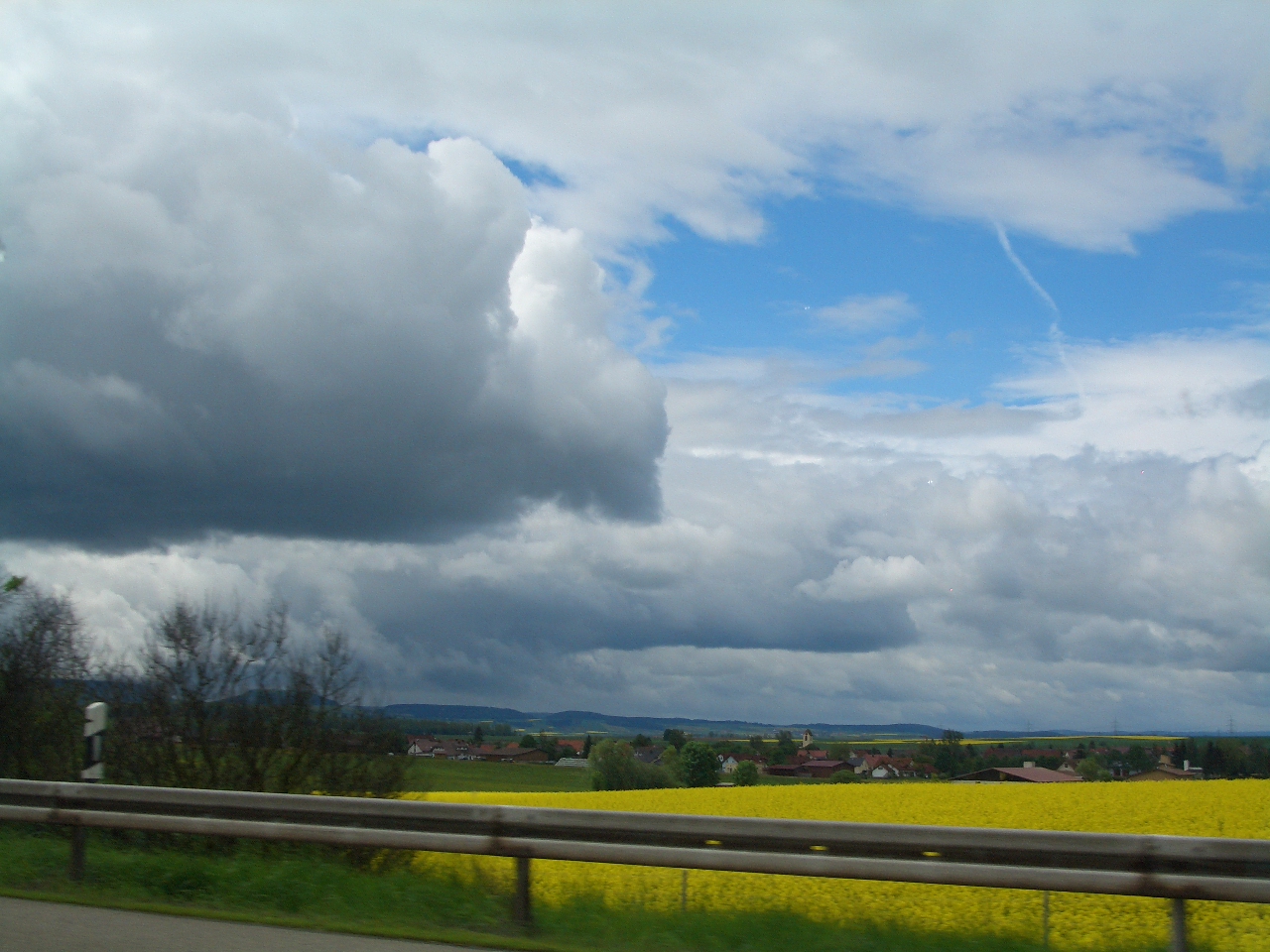 [view+from+the+road+-Germany.jpg]