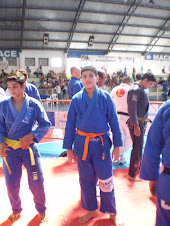 Leonardo Currales, vice-campeão jiu-jitsu no ginásio da Mace, 2009