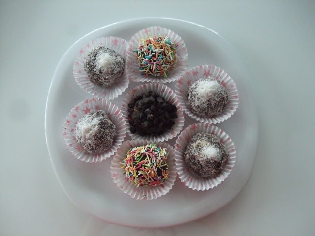 Kurabiye Kanunları Mozaik Pasta Topları