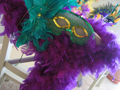 mardi gras table setting ideas
