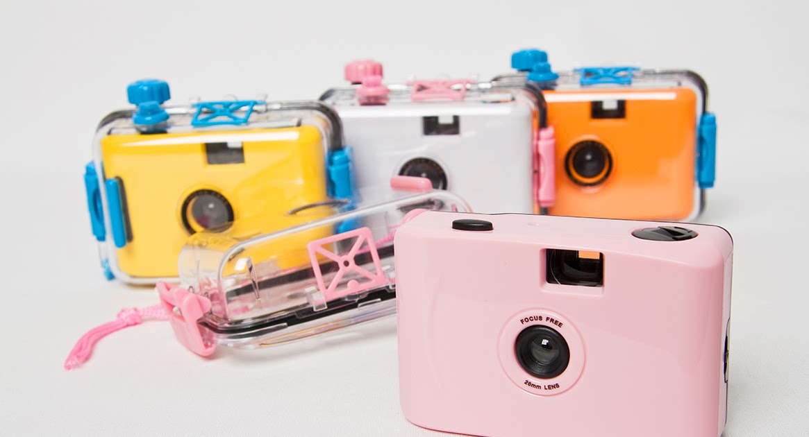 AQUA PIX 35mm Waterproof Camera Shutterbugs Studio