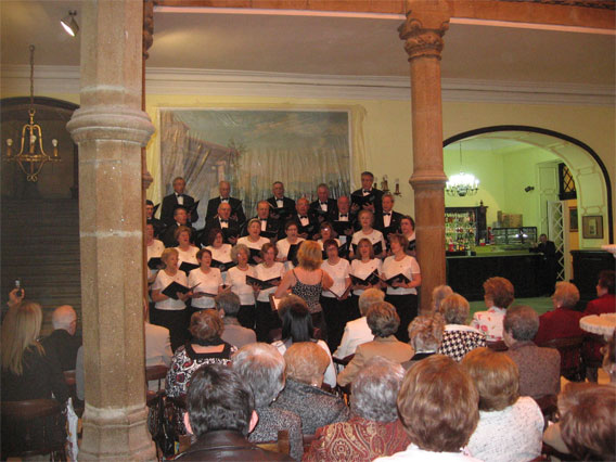 [CONCIERTO-PRIMAVERA-2009-07.jpg]
