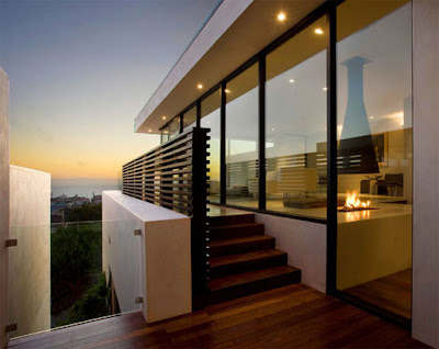 Modern Minimallist House Design in Manhattan Beach