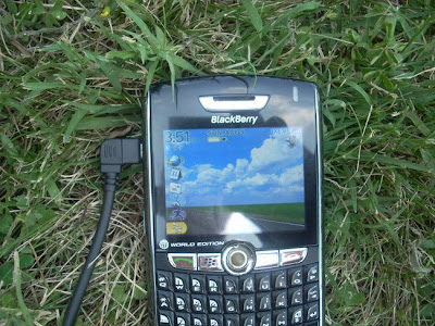 Charging Blackberry on This Close Up Of The Blackberry Shows The Charging Icon  Upper Edge Of