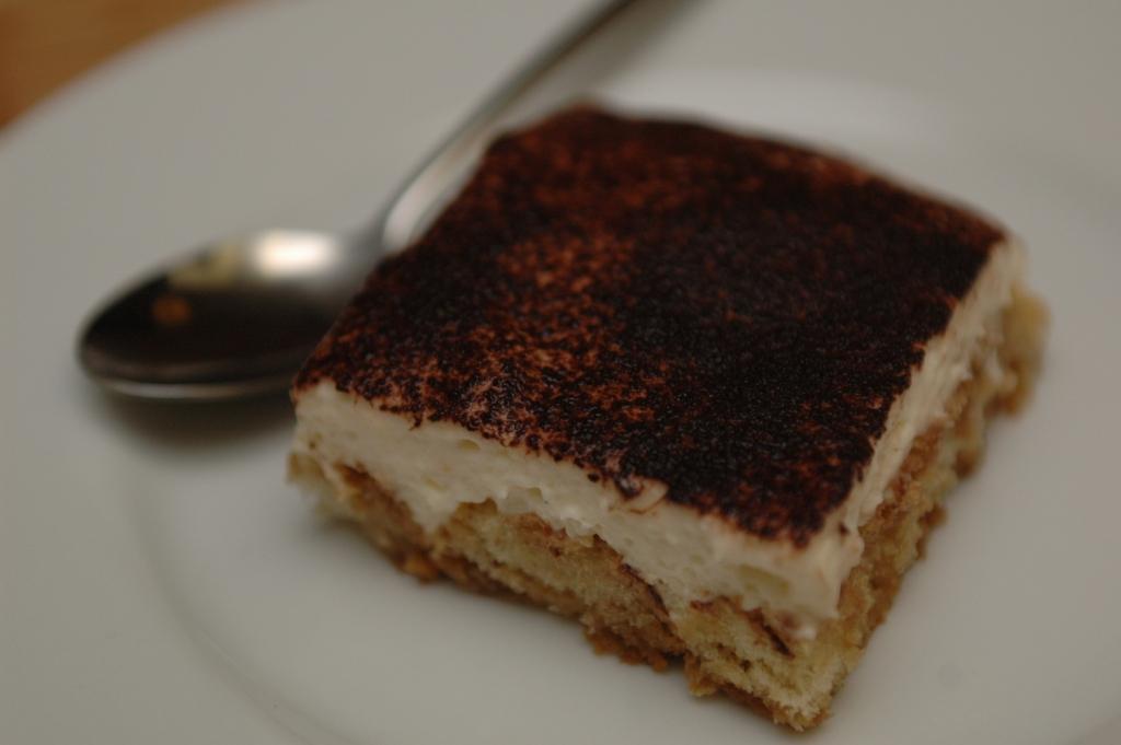 [tiramisu.JPG]
