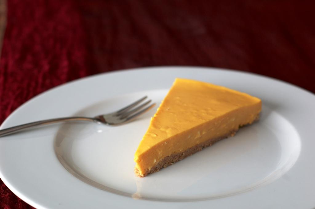 [mangotort.JPG]