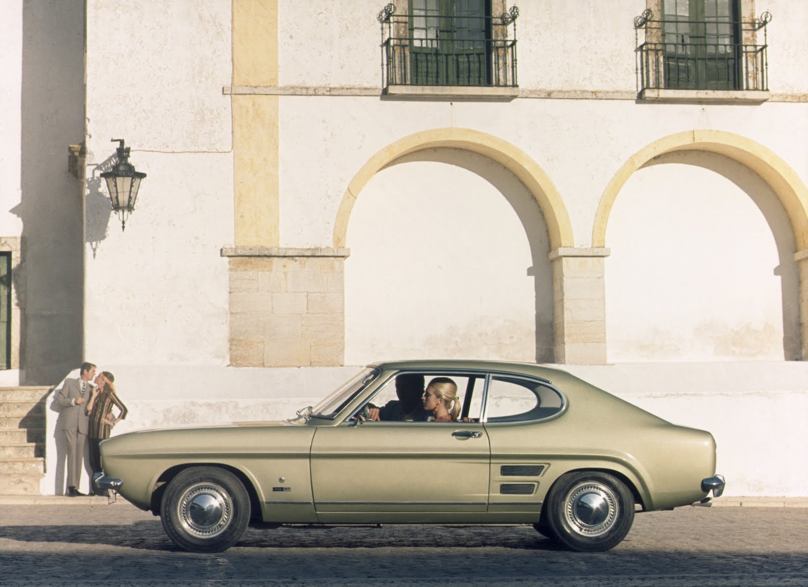 Ford_Capri_1969.jpg