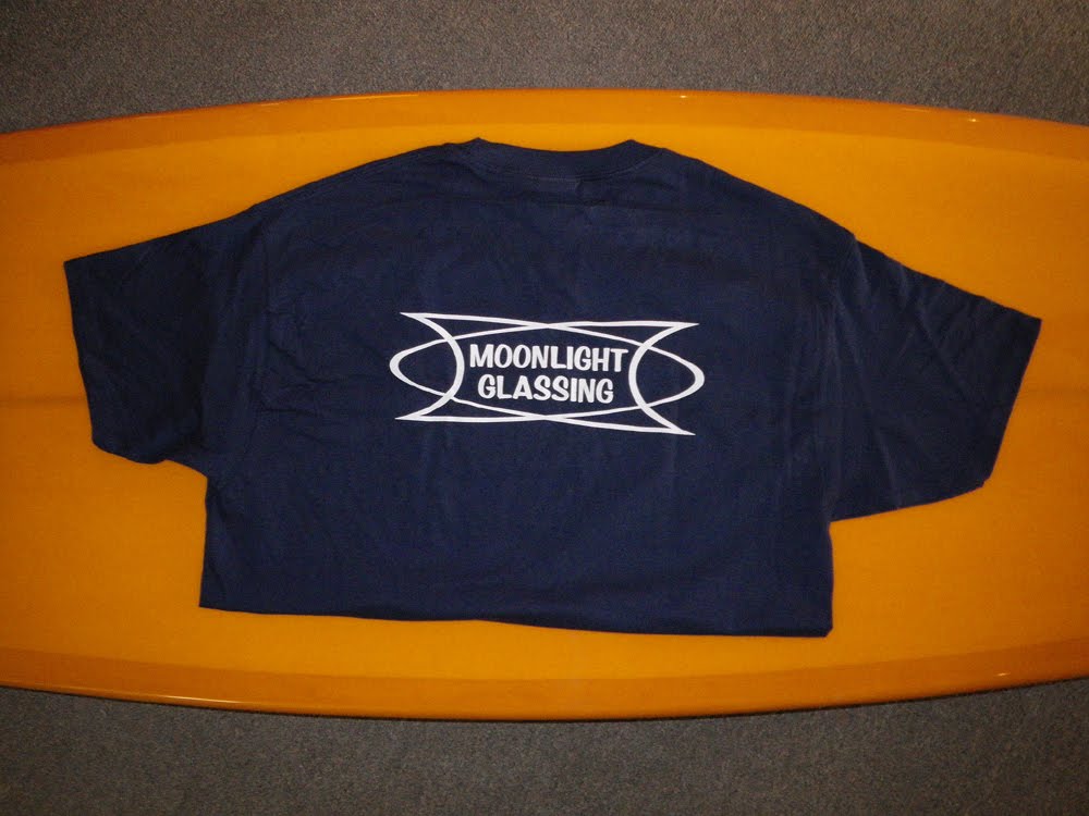 [shortsleeve_retro_moon_back.jpg]