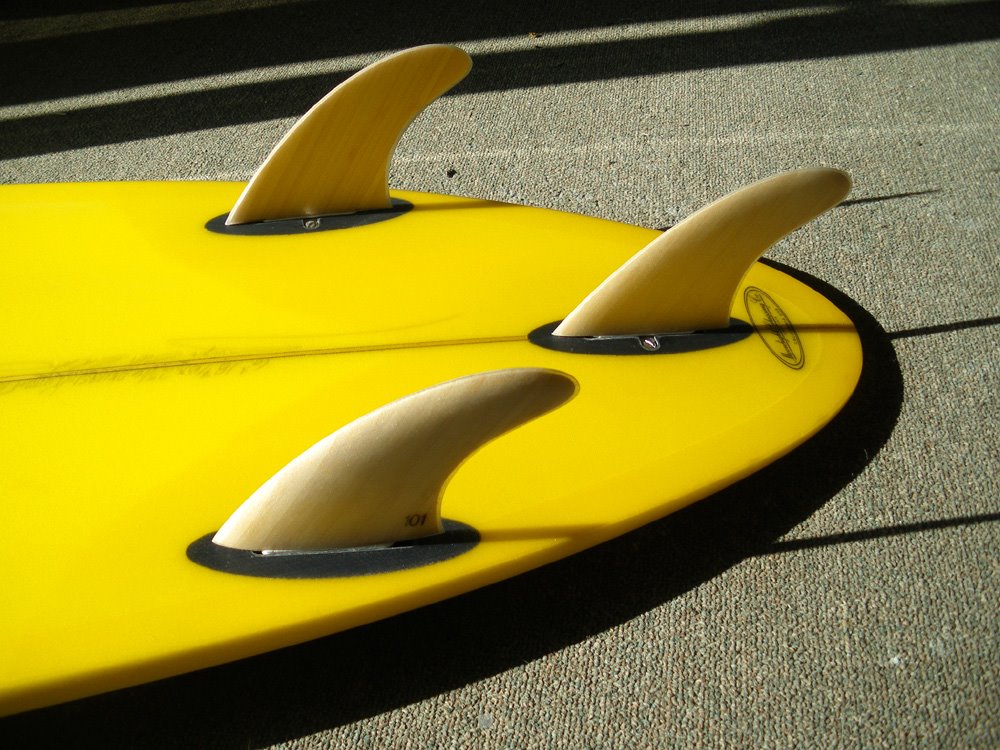 [bamboo_thruster_fins_lokbox.jpg]