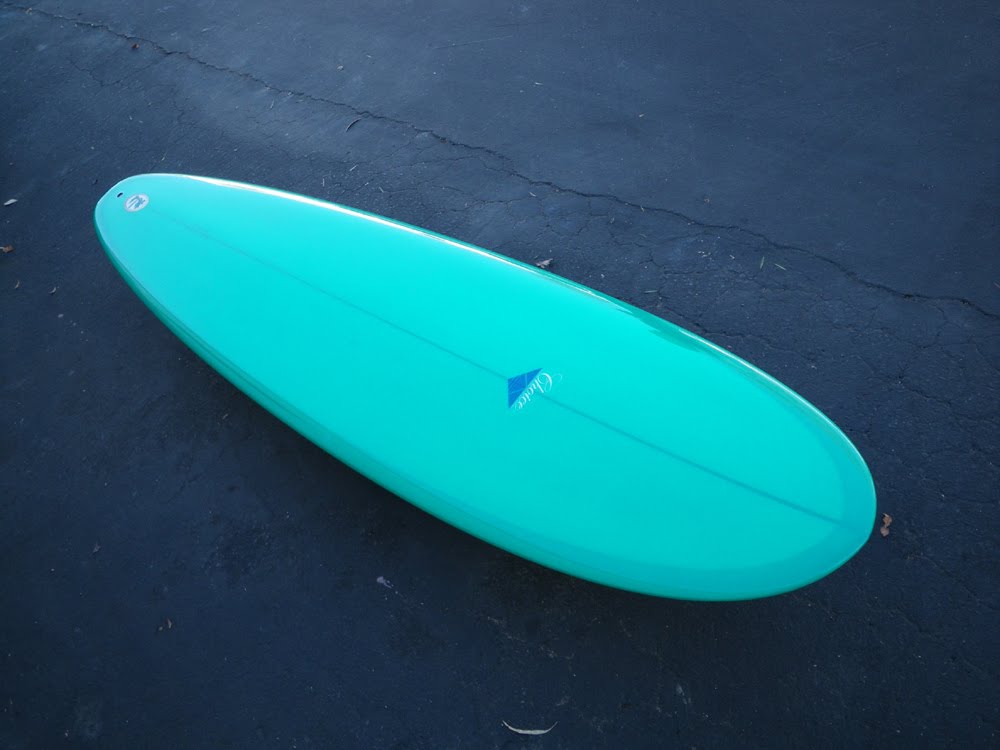 [pavel_hull_surfboard.jpg]