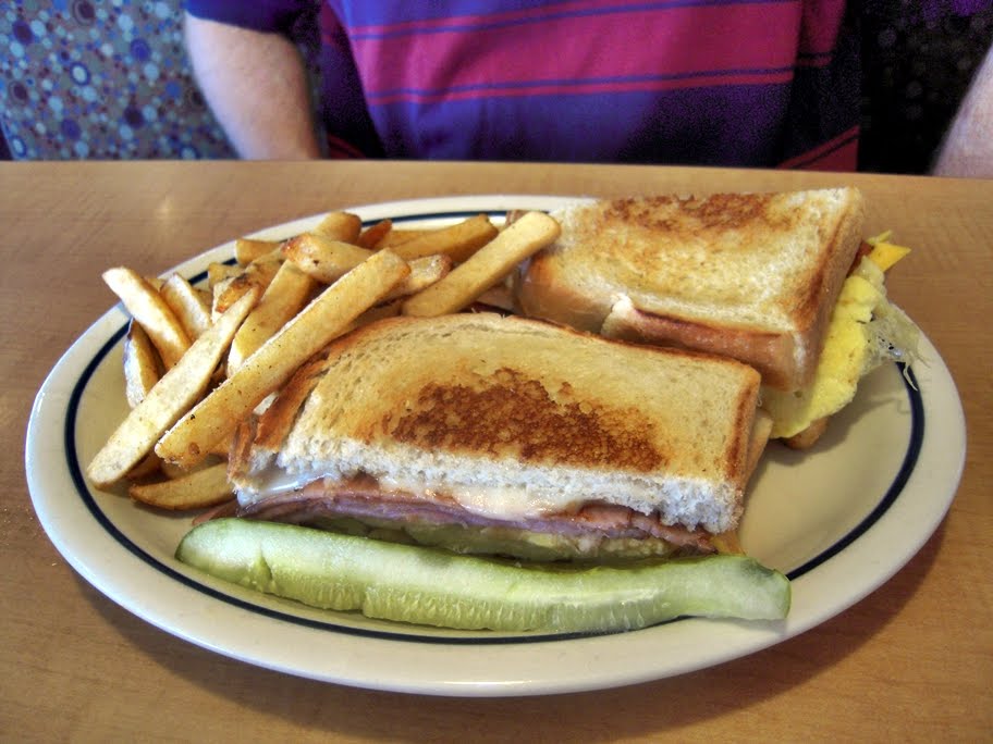 IHOP-International House of Pancakes at The Mills at Jersey Gardens® - A Shopping Center in Elizabeth, NJ - A Simon Property