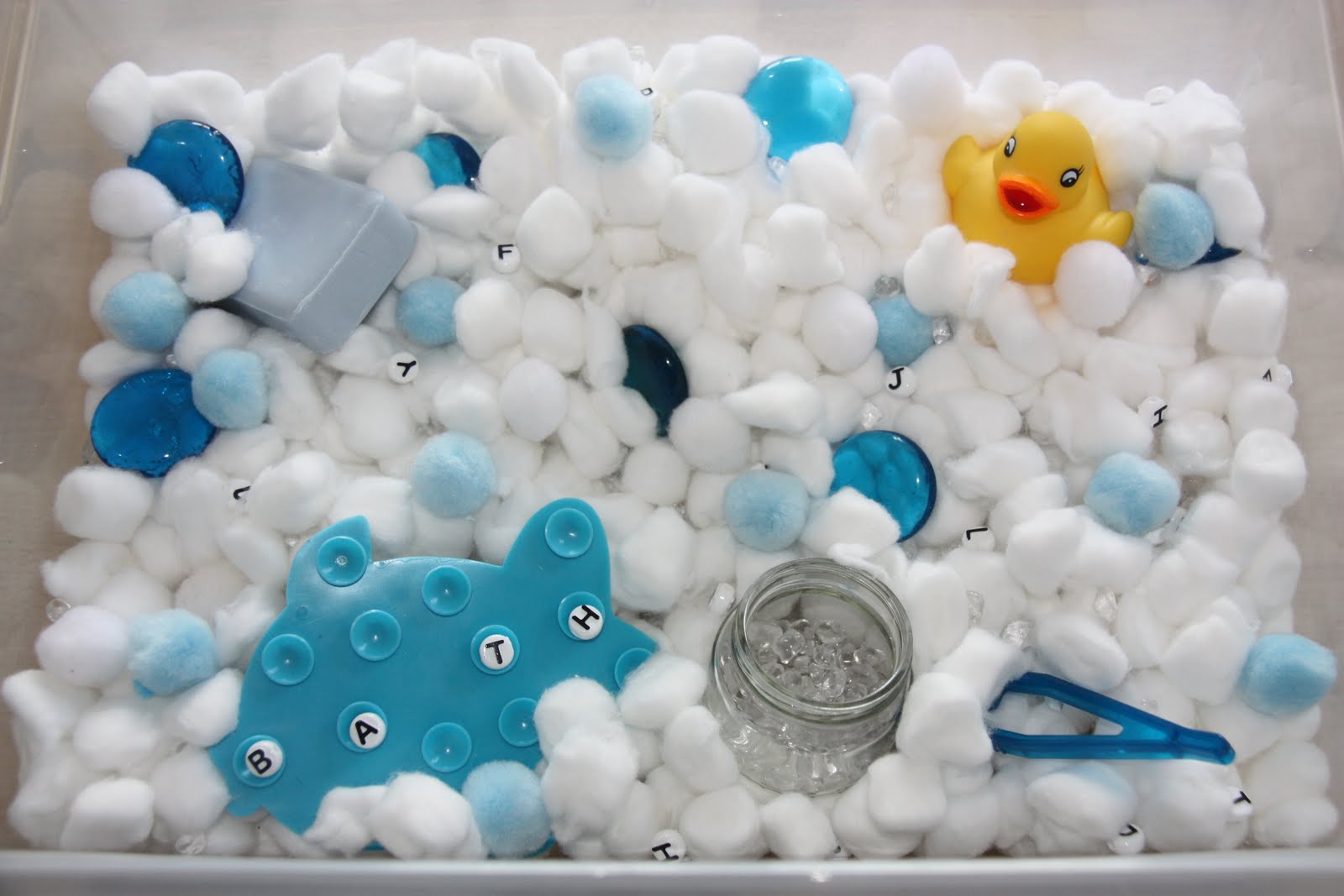 Counting Coconuts Bath Time Sensory Tub