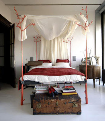 A Cool Canopy Bed