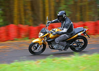 Nova Honda CB 300 R e XR 300 2009