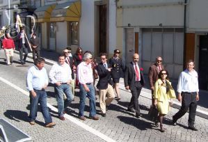 [Abril2008.jpg]