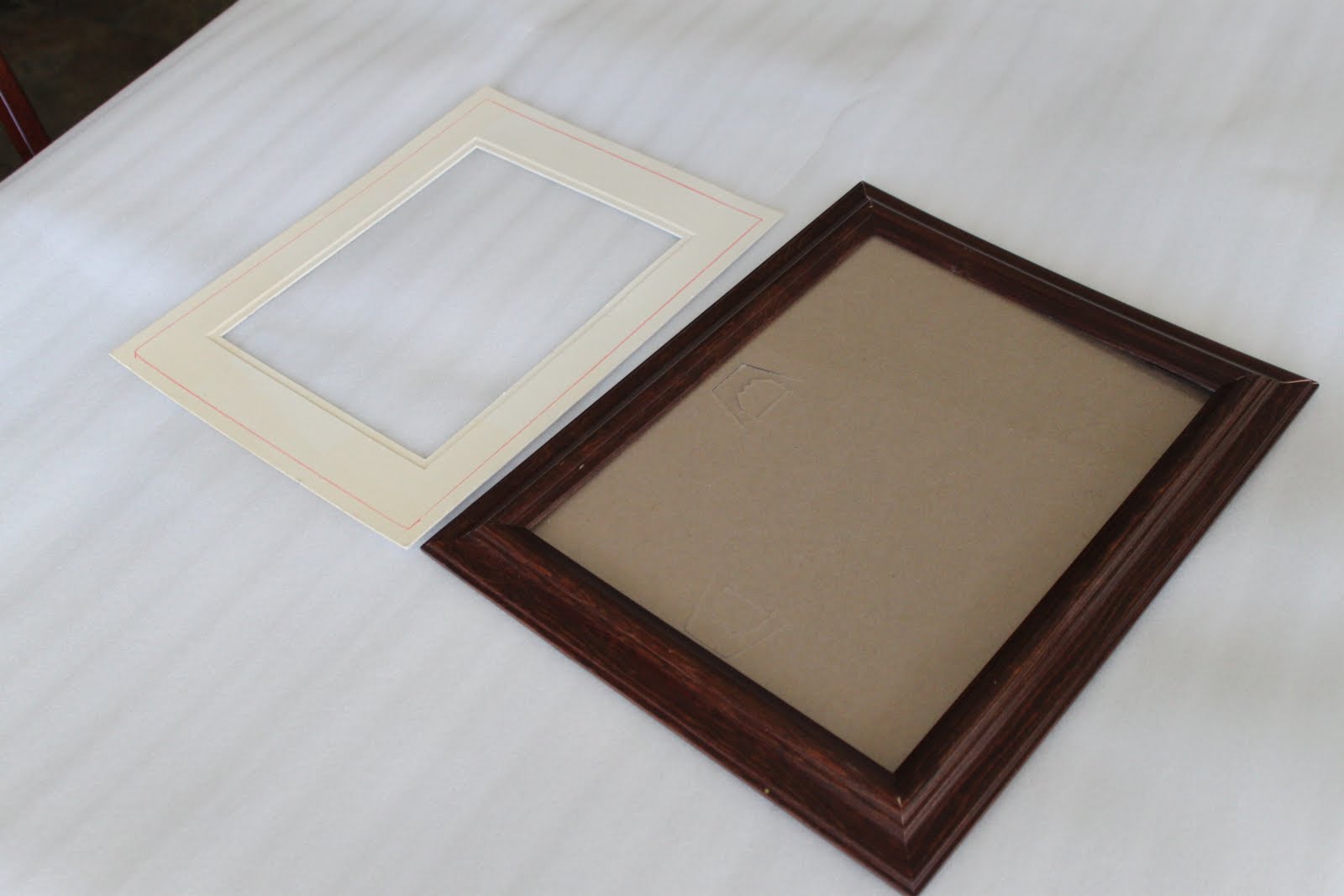 Lily & Thistle Turning a Thrift Store Frame into Something Special