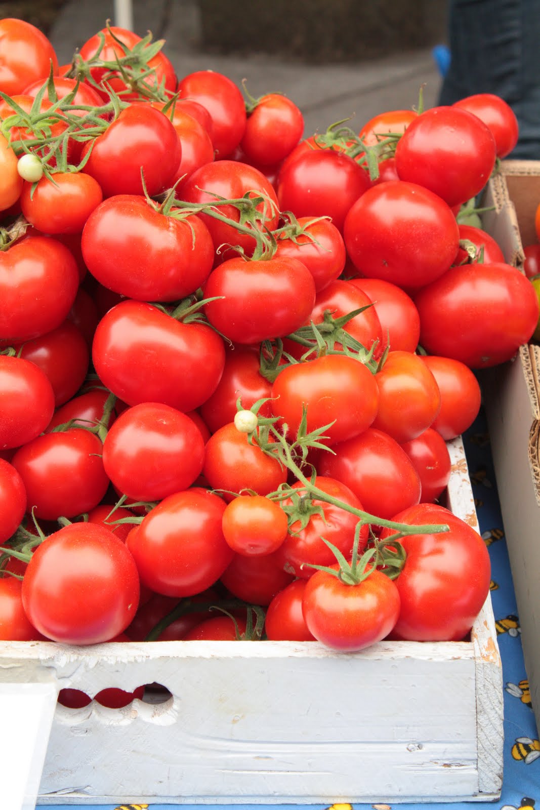 Hungry Cravings Heirloom Tomatoes and a Caprese Crostata