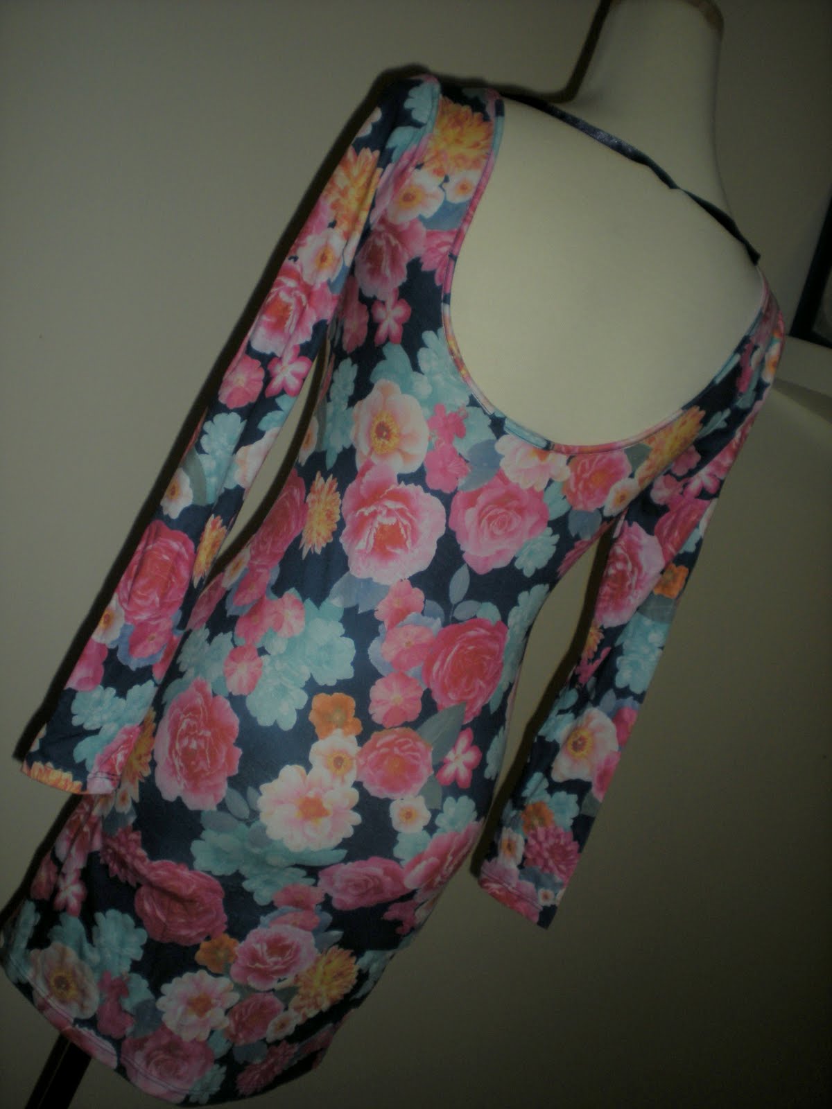 HELLO FASHIONISTAS 2 ATMOSPHERE (PRIMARK) FLORAL DRESS