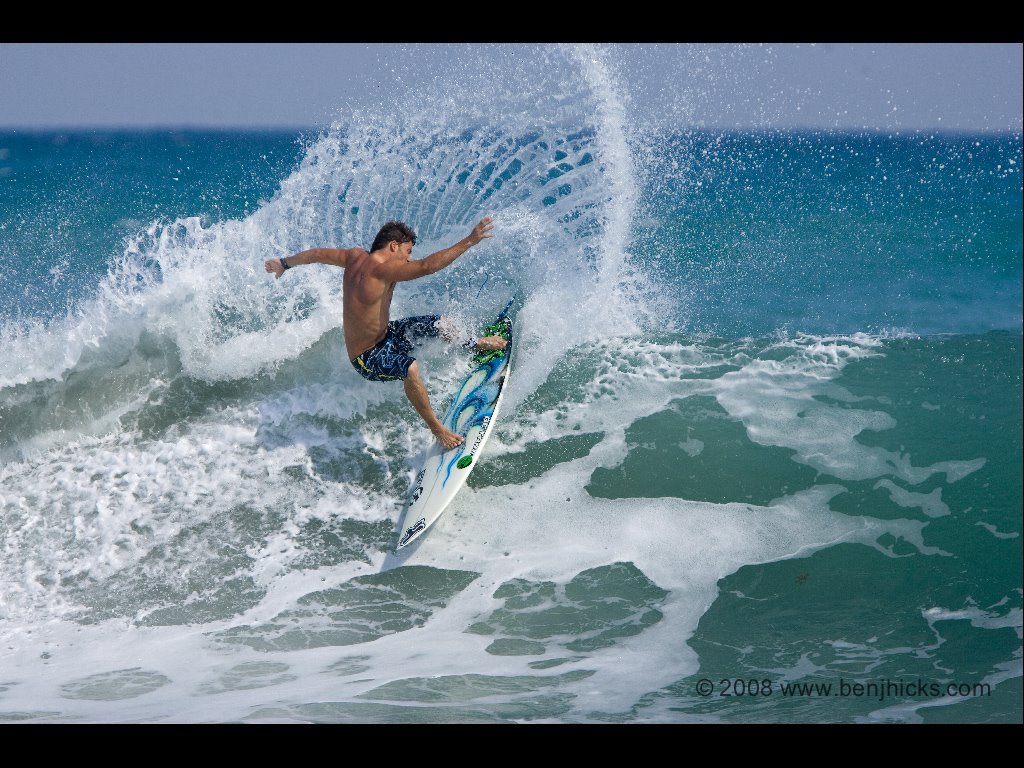 [JunoPier11.21.08-45.jpeg]