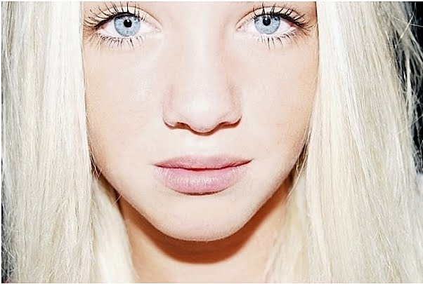 http://1.bp.blogspot.com/_z03idEq7kD4/TQDDmBou2AI/AAAAAAAAALk/jzo3VJBQX-g/s1600/isabelle.jpg