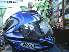 mukti helm