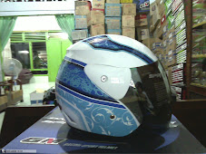 mukti helm