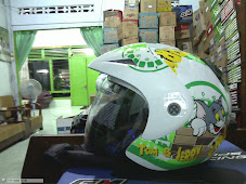 mukti helm