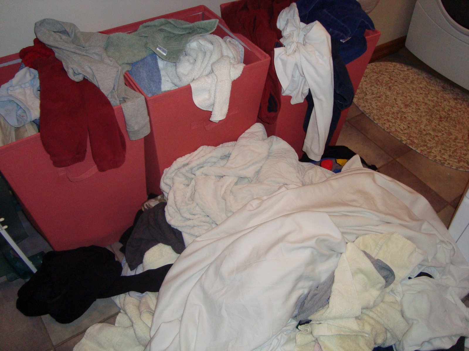 [Blog-Monday+Laundry.jpg]