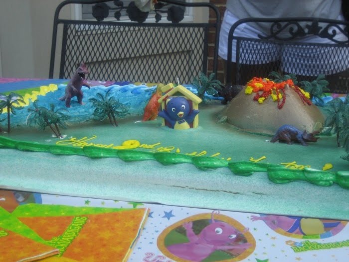 Infinite Creations The Backyardigans Backyard Dinosaur Adventure