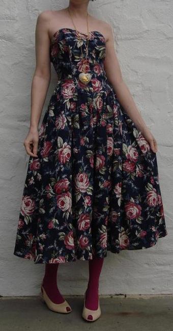[80s+floral+dress.jpg]