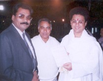 DR RAJESH WITH MADHUSUDAN BAPU