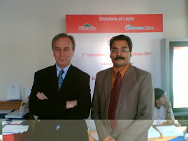 DR RAJESH AGRAVVAL WITH DR ARTUO K ROLLA  OF JOSLIN DIABETES CLINIC