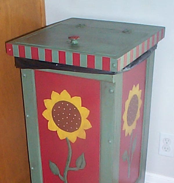 Create Paint Decorate! Trash Cans