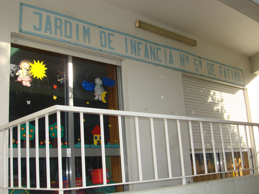 [23488-1104+b.jpg]