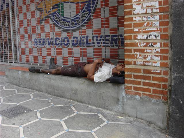 [DSC01546+(Small).JPG]