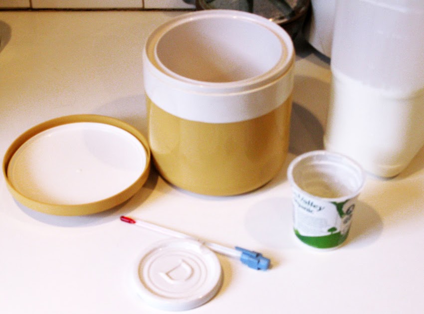 Cloth and Clay Making yoghurt