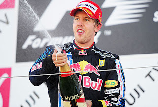 Sebastian Vettel  F1 world champion receives the trophy