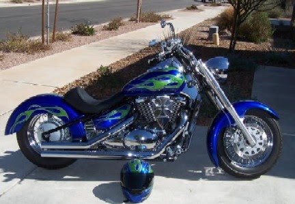 Modifikasi Extreme: Motor Suzuki Modif Harley Davidson