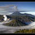 Gunung Bromo Meletus Tak Mau Kalah dengan Merapi