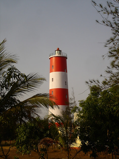 konark beach lighthouse
