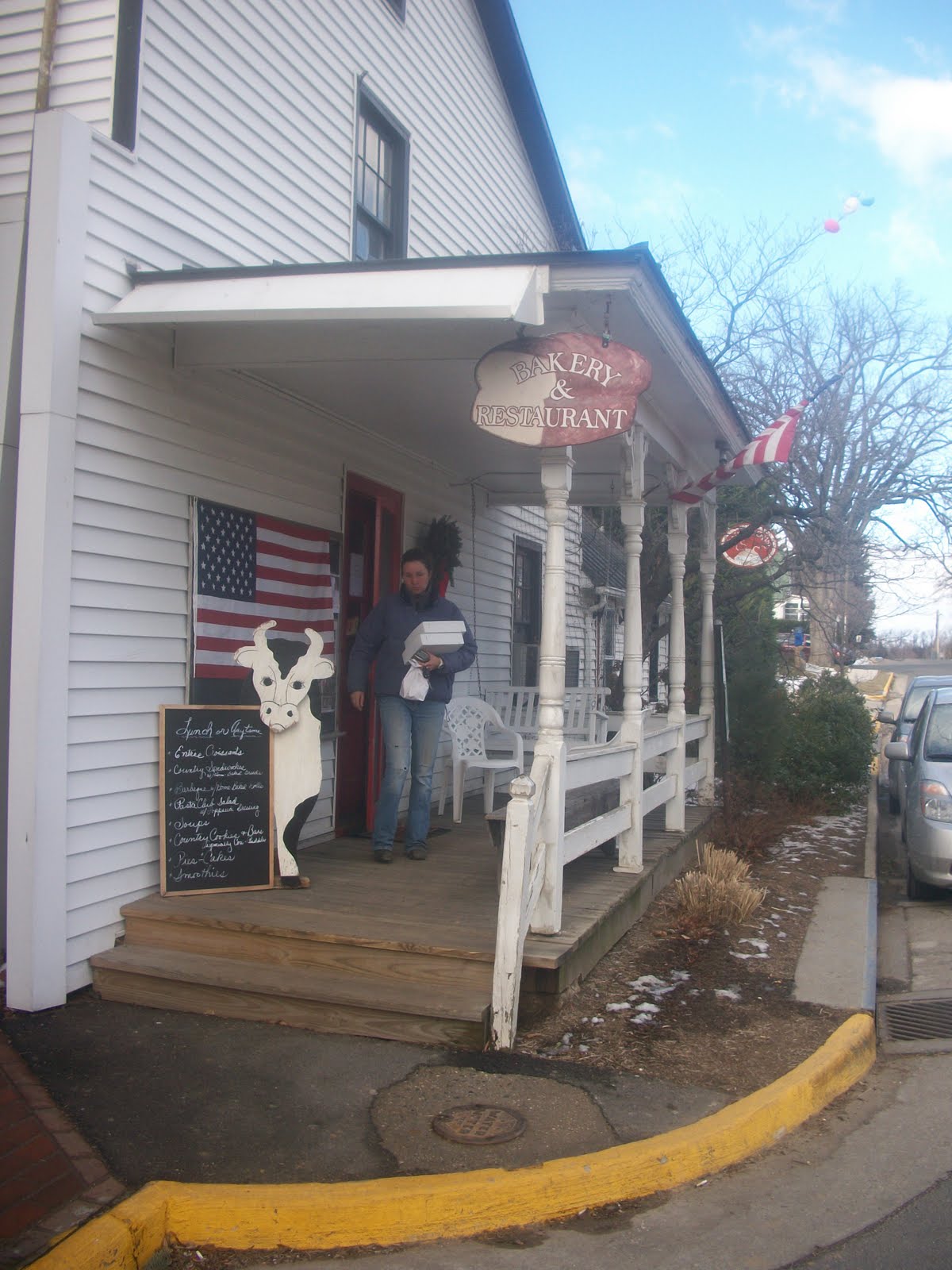 Trailer Trad: Last Minute Christmas Shopping in Middleburg VA