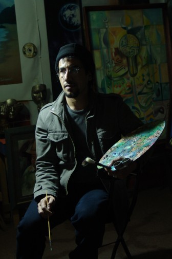 نقره لتكبير أو تصغير الصورة ونقرتين لعرض الصورة في صفحة مستقلة بحجمها الطبيعي