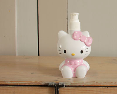 [hellokitty.jpg]