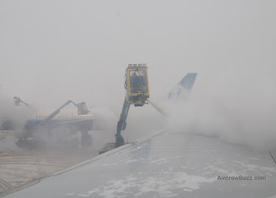 De-icing at Denver International Airport De-icing at Denver International Airport