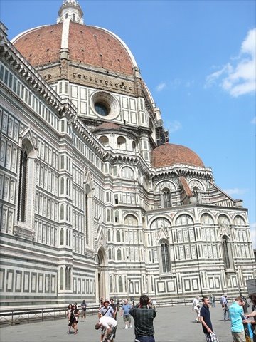 [Cathedral+in+Florence.jpg]