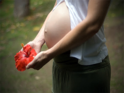 Maternity Photography. Oahu. Kailua, Hawaii.  Freelance fine art, fashion photography