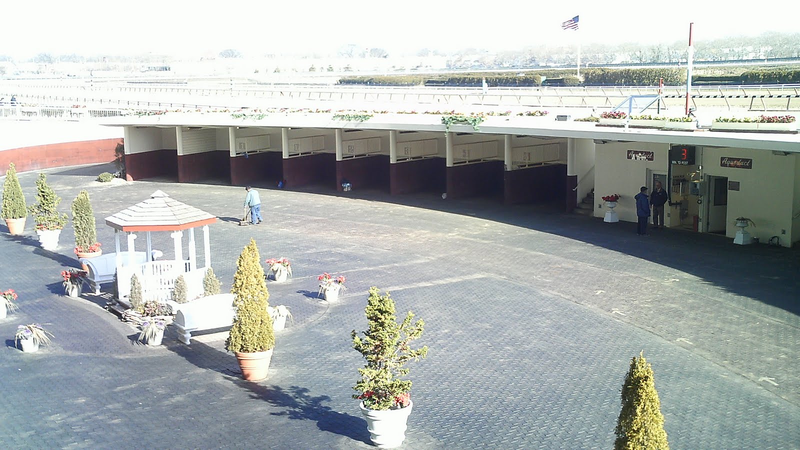 [Paddock.JPG]