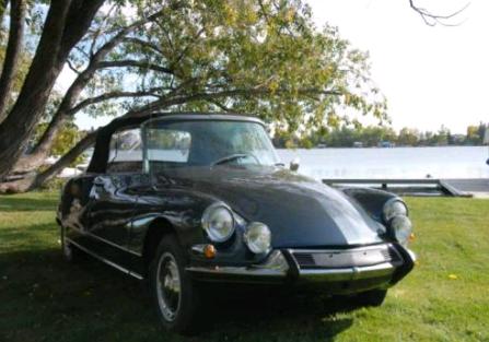 Also the listing title says 1966 Citroen DS 21 with no mention of Chapron 